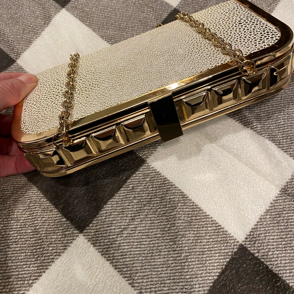 Vintage clutch